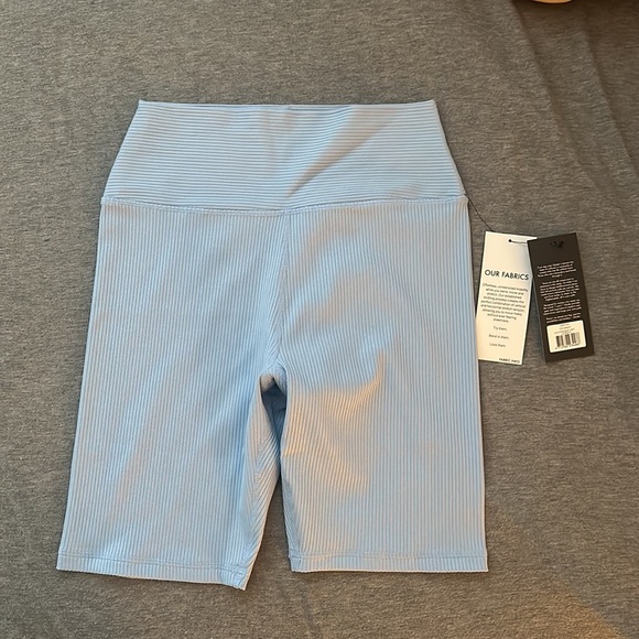 Glyder Pants - TRADED NWT Glyder High Power Bike Short: Ice Blue